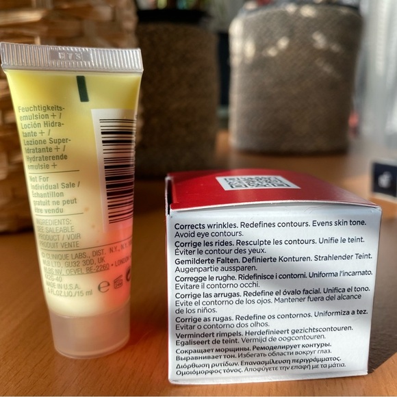 3/$40 🦙 Clinique, Vichy Moisturizers and Other Samples - Picture 2 of 6
